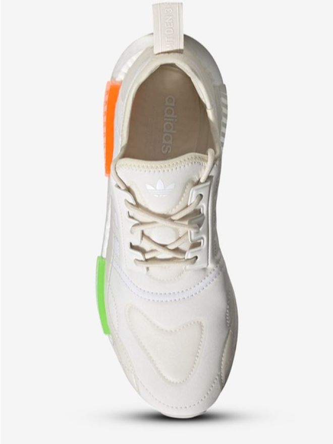 Sports Shoes